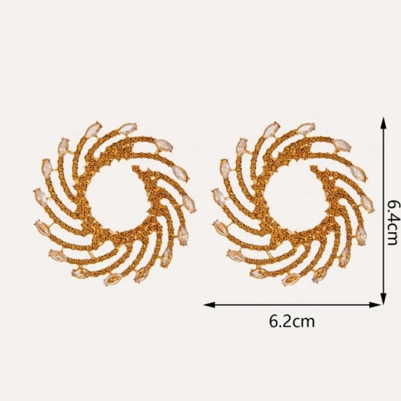 ⭐️ Firm Price ⭐️ Bundle Fashion Earrings - Picture 3 of 12